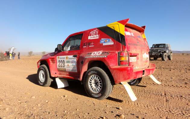 Car229AfricaEcoRace02