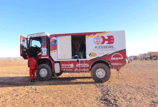 ManEssersAfricaEcoRace01